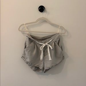 Wilfred Allegra linen shorts